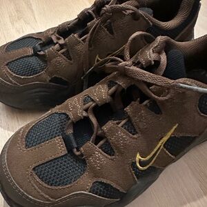 Nike Tech Hera 6.5 women’s